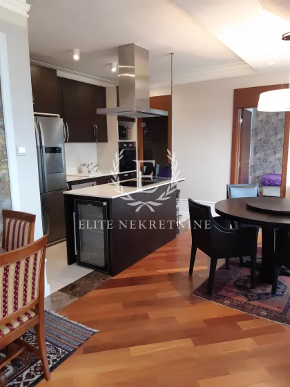 Hram Svetog Save | 4zida.rs