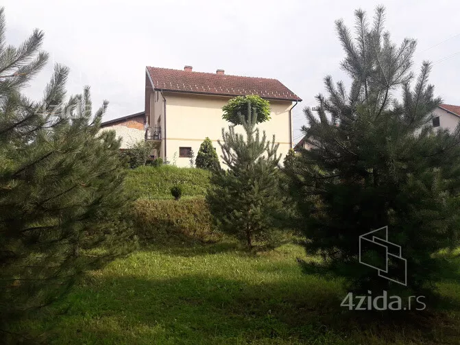 3-etažna kuća | 4zida