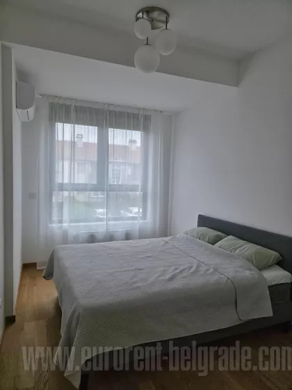 BEŽANIJSKA KOSA KVART | 4zida.rs