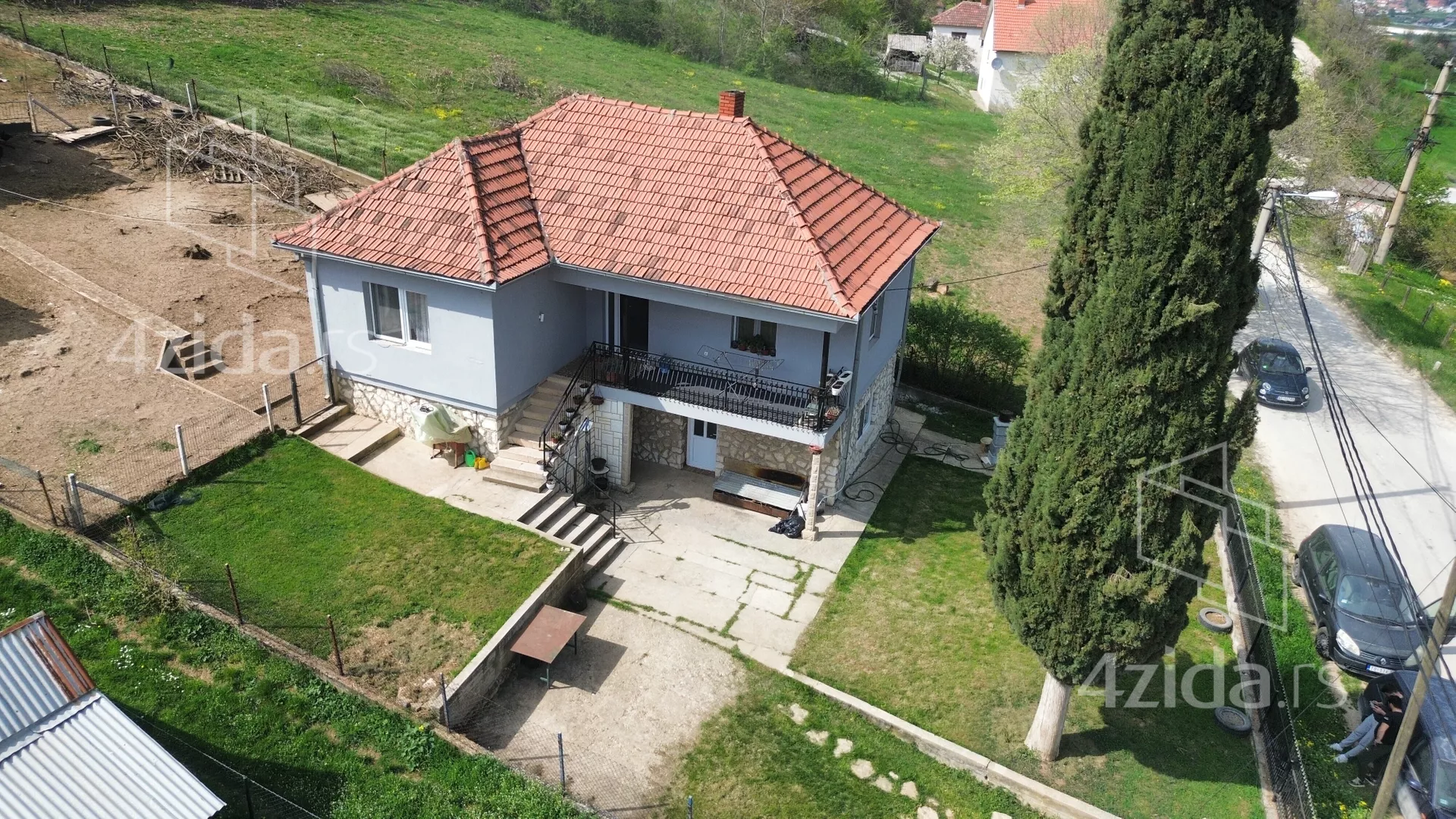 2-etažna kuća | 4zida