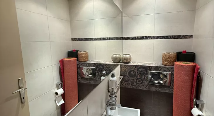 Četvoroiposoban stan | 4zida