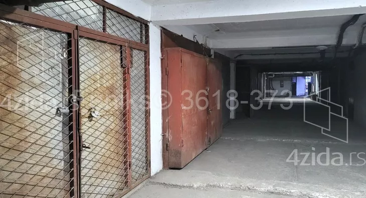 Garaža/Parking | 4zida