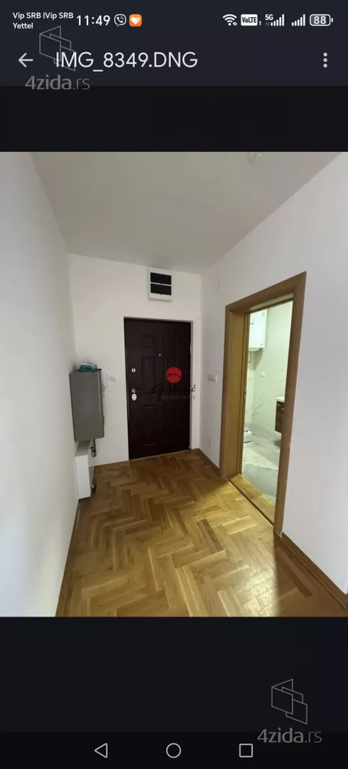 Petosoban stan | 4zida