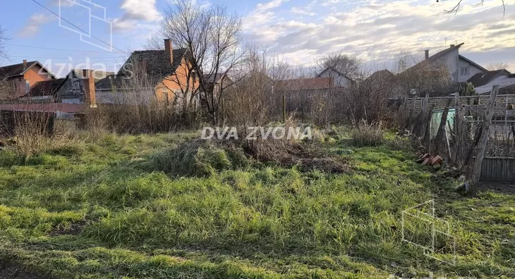 Plac | 4zida