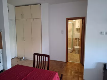 Antona Aškerca 44 | 4zida.rs