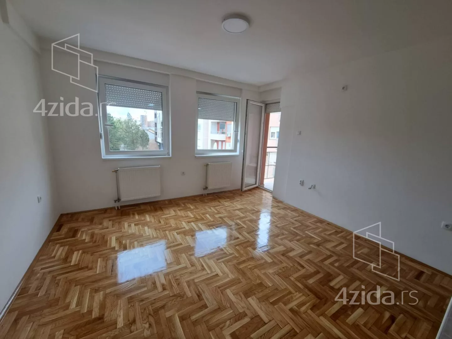 Garsonjera | 4zida