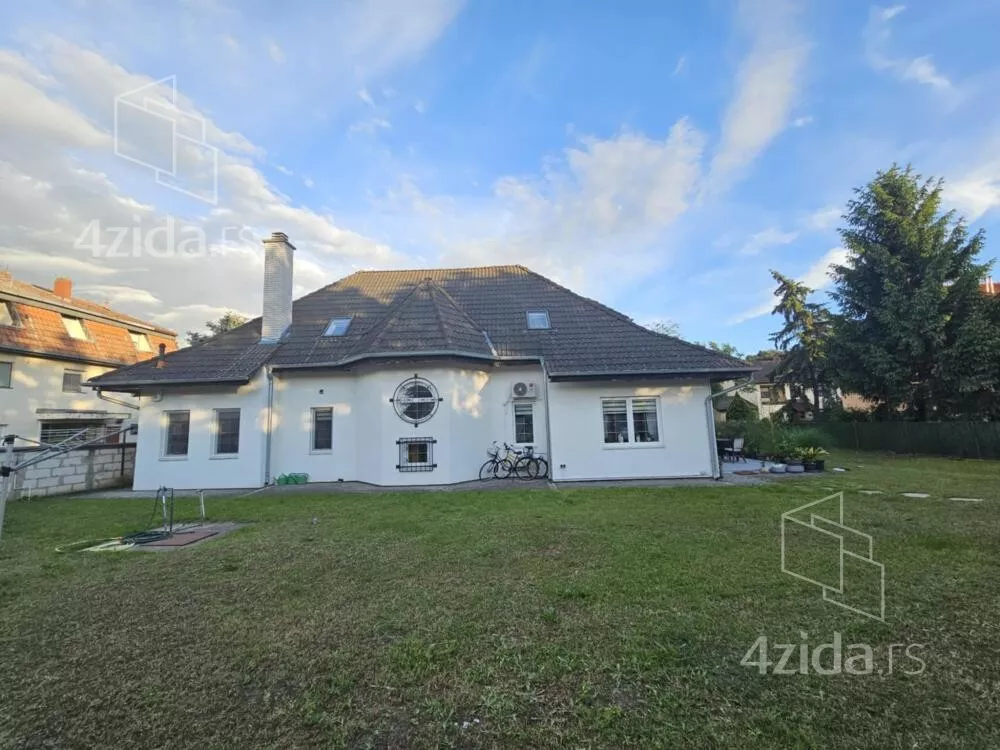 Kuća | 4zida