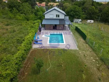 Čortanovci | 4zida.rs