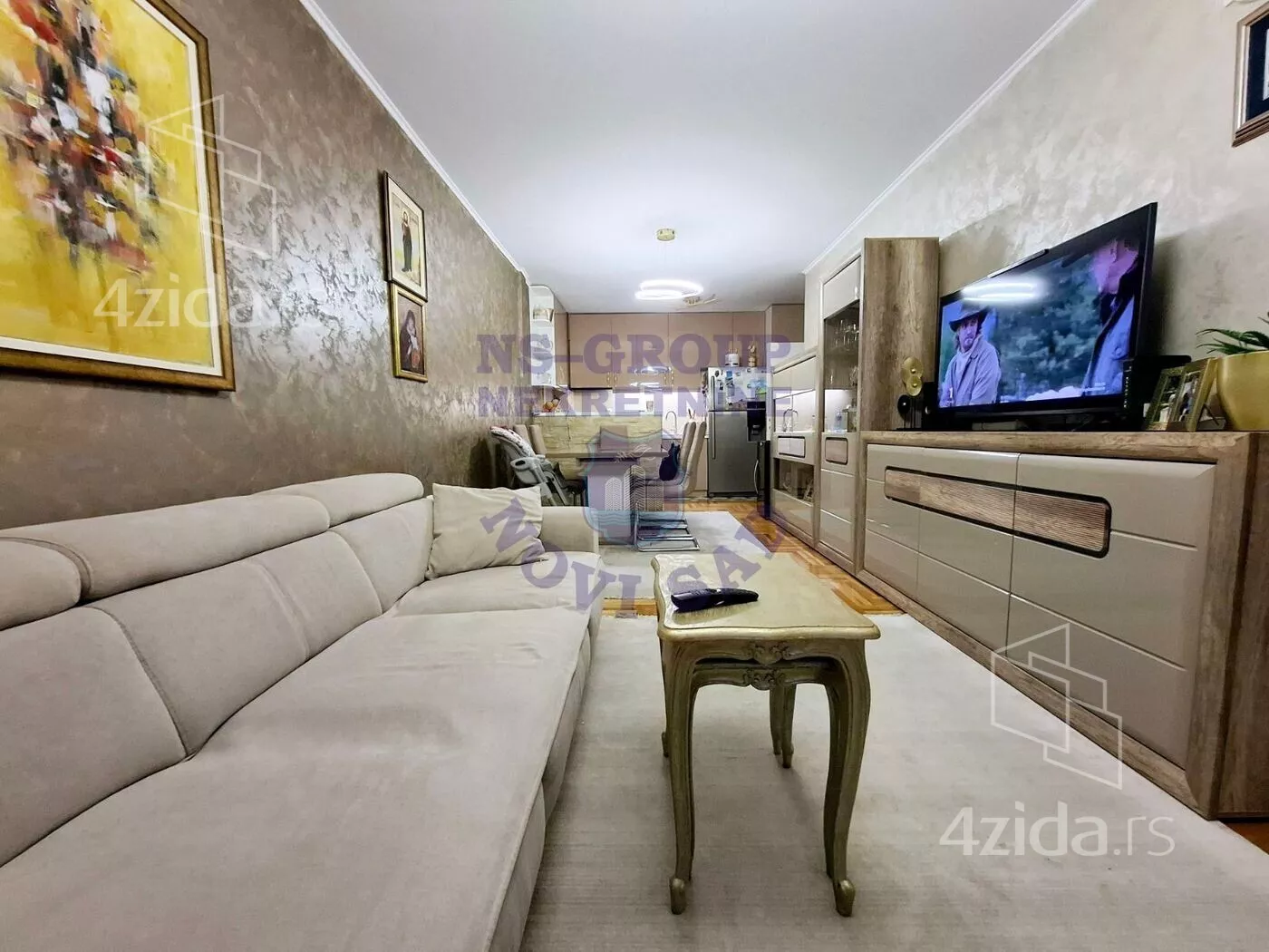 Četvorosoban stan | 4zida