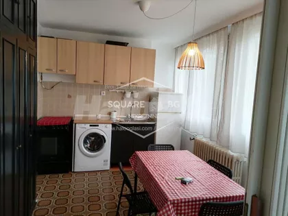 Ustanička | 4zida.rs