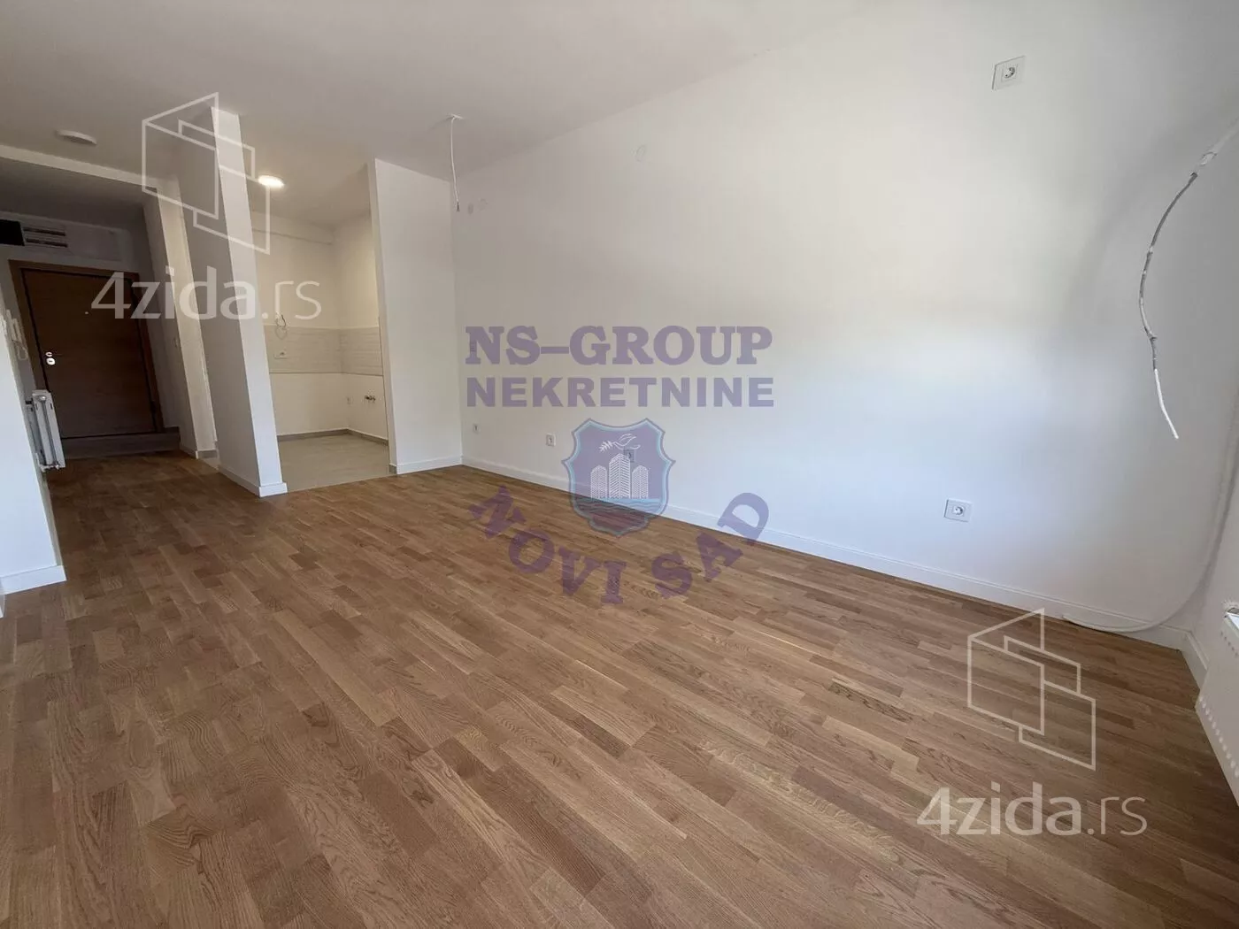 Troiposoban stan | 4zida