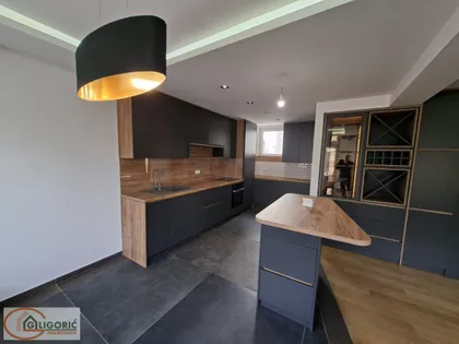 Maksima Gorkog | 4zida.rs