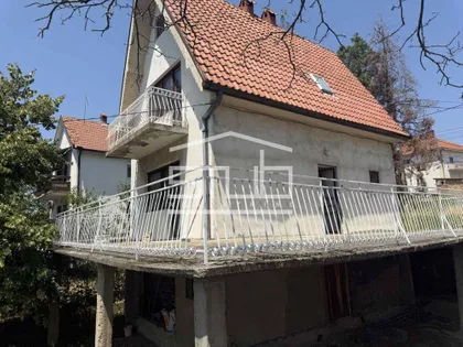 Milke i Toše Rusa | 4zida.rs