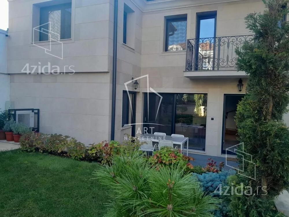 3-etažna kuća | 4zida