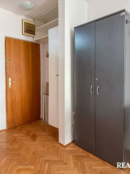 Kosančić Ivana | 4zida.rs