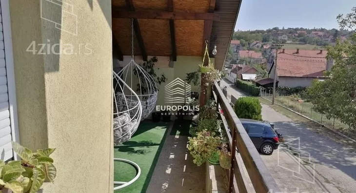 3-etažna kuća | 4zida