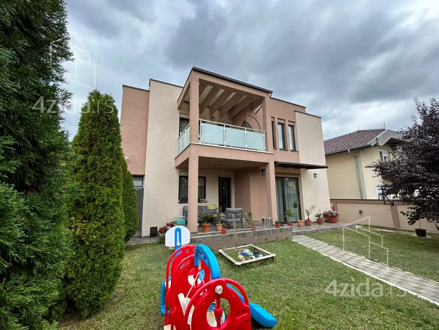 2-etažna kuća | 4zida