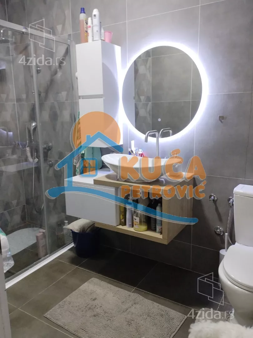 4-etažna kuća | 4zida