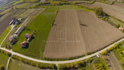 Velika Ivanča | 4zida.rs