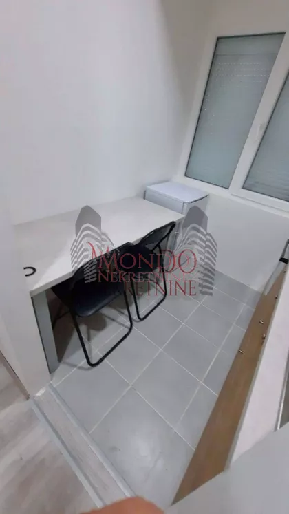 Nova Železnička Kolonija | 4zida.rs