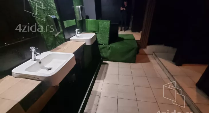 Lokal | 4zida