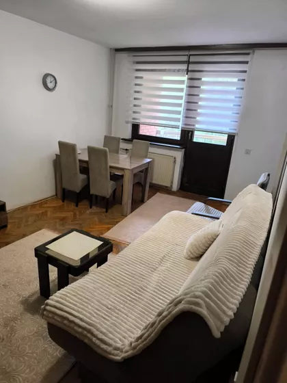 Bulevar Nemanjića 84 | 4zida.rs