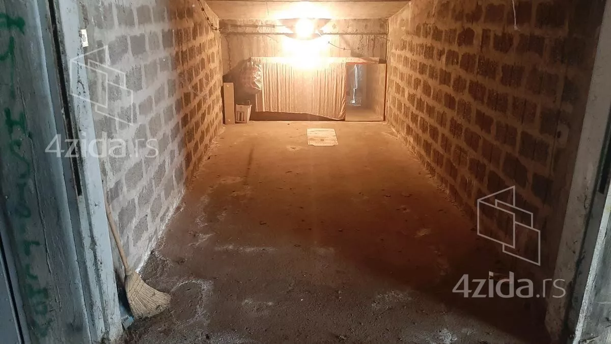 Garaža/Parking | 4zida