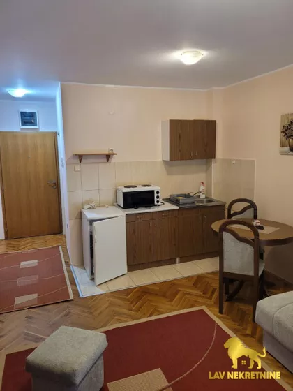 DANILA KIŠA | 4zida.rs