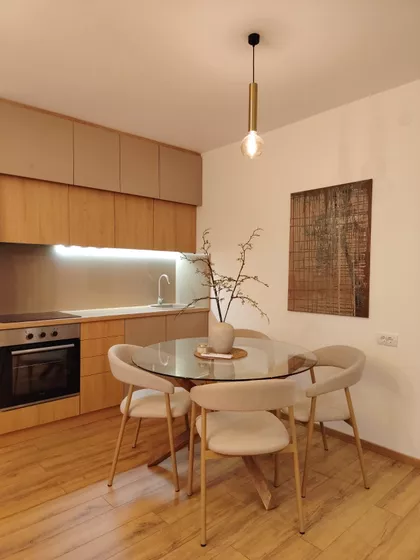 Mira Dragišića 12 | 4zida.rs