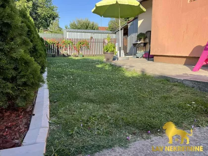 MILANA KOMA | 4zida.rs