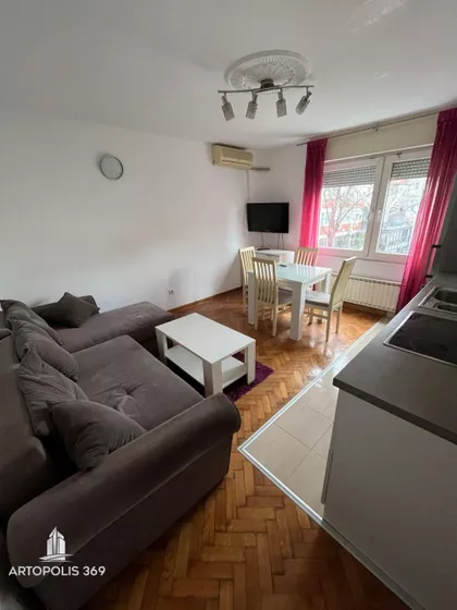 Čede Mijatovića | 4zida.rs