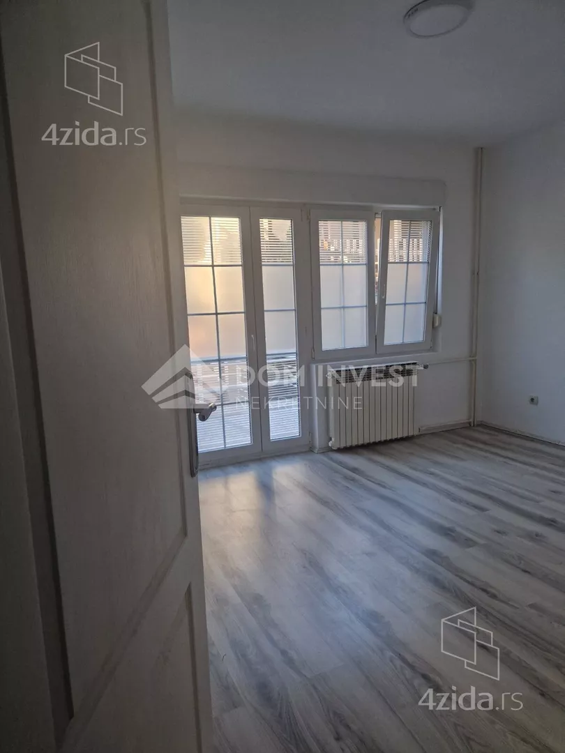 Kancelarija | 4zida