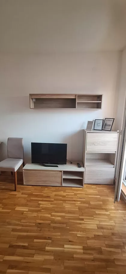 Kralja Petra I Karađorđevića 44 | 4zida.rs