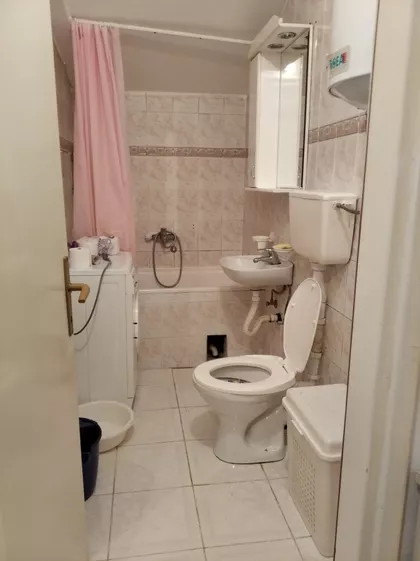 Cara Uroša 17 | 4zida.rs