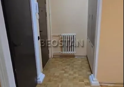 Ismeta Mujezinovića | 4zida.rs