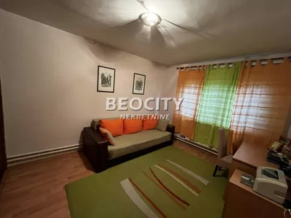 Dr Nika Miljanića | 4zida.rs