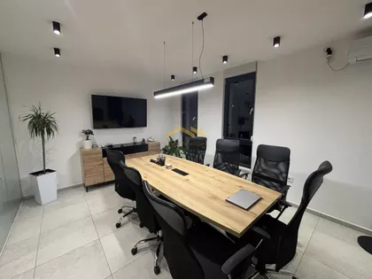 Železnička stanica | 4zida.rs