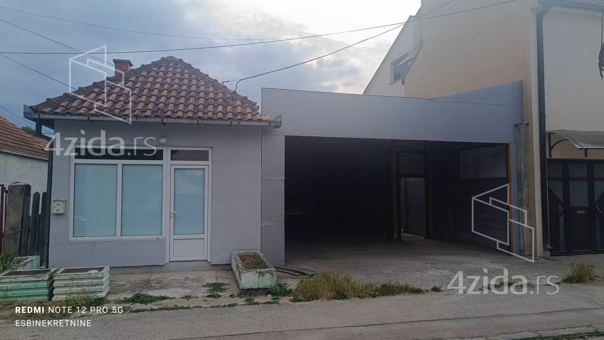 Poslovni prostor | 4zida