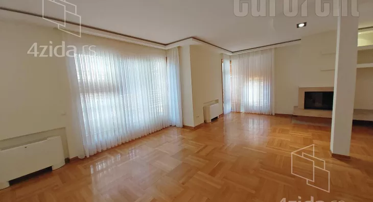 4-etažna kuća | 4zida