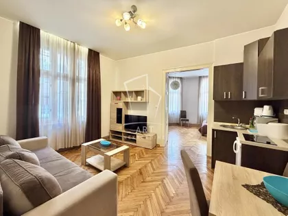 Cetinjska | 4zida.rs