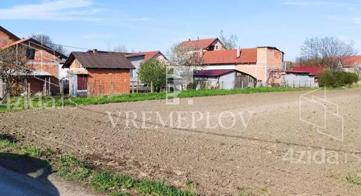 Građevinsko zemljište | 4zida