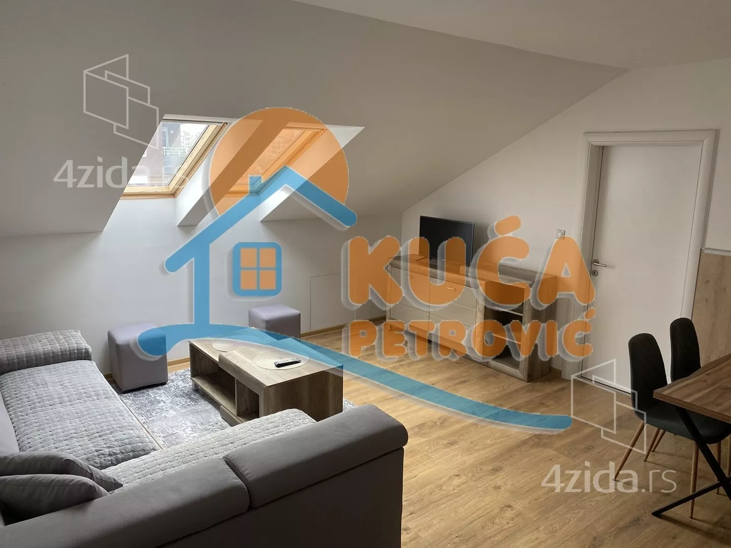 Dvoiposoban stan | 4zida