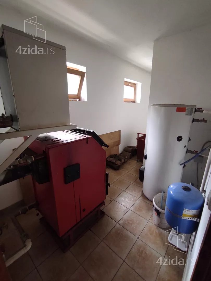 3-etažna kuća | 4zida
