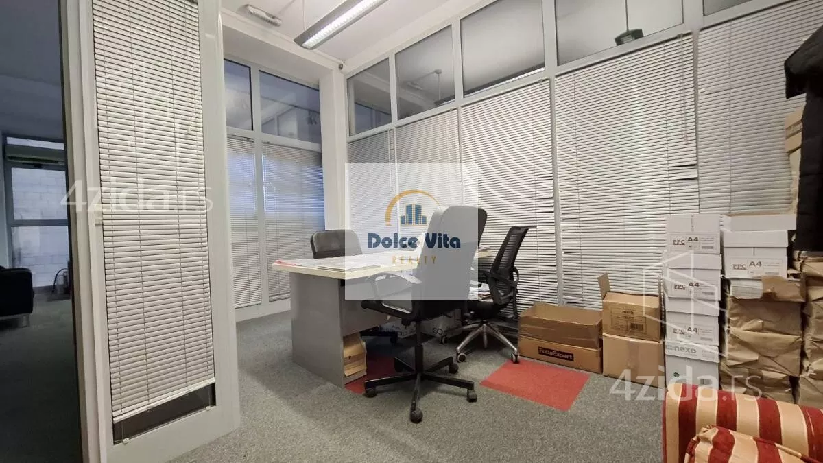 Poslovni prostor | 4zida