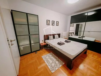 27. marta | 4zida.rs