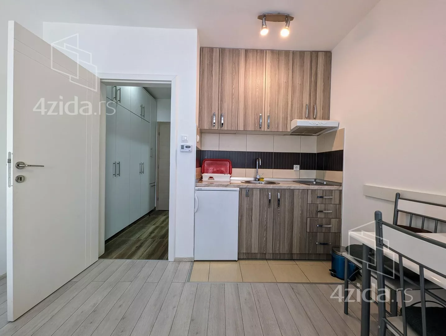 Garsonjera | 4zida