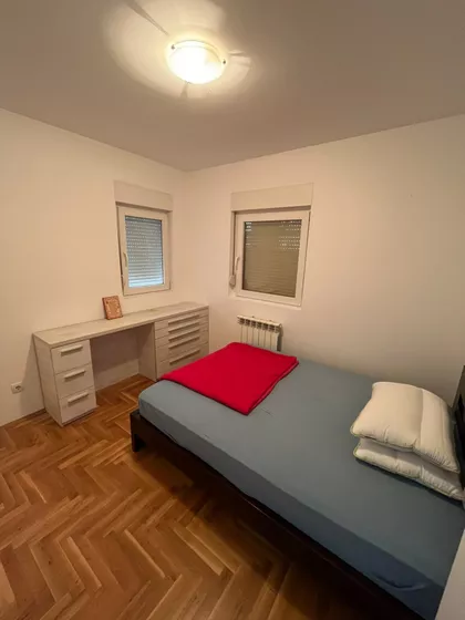 Belokrajinska | 4zida.rs