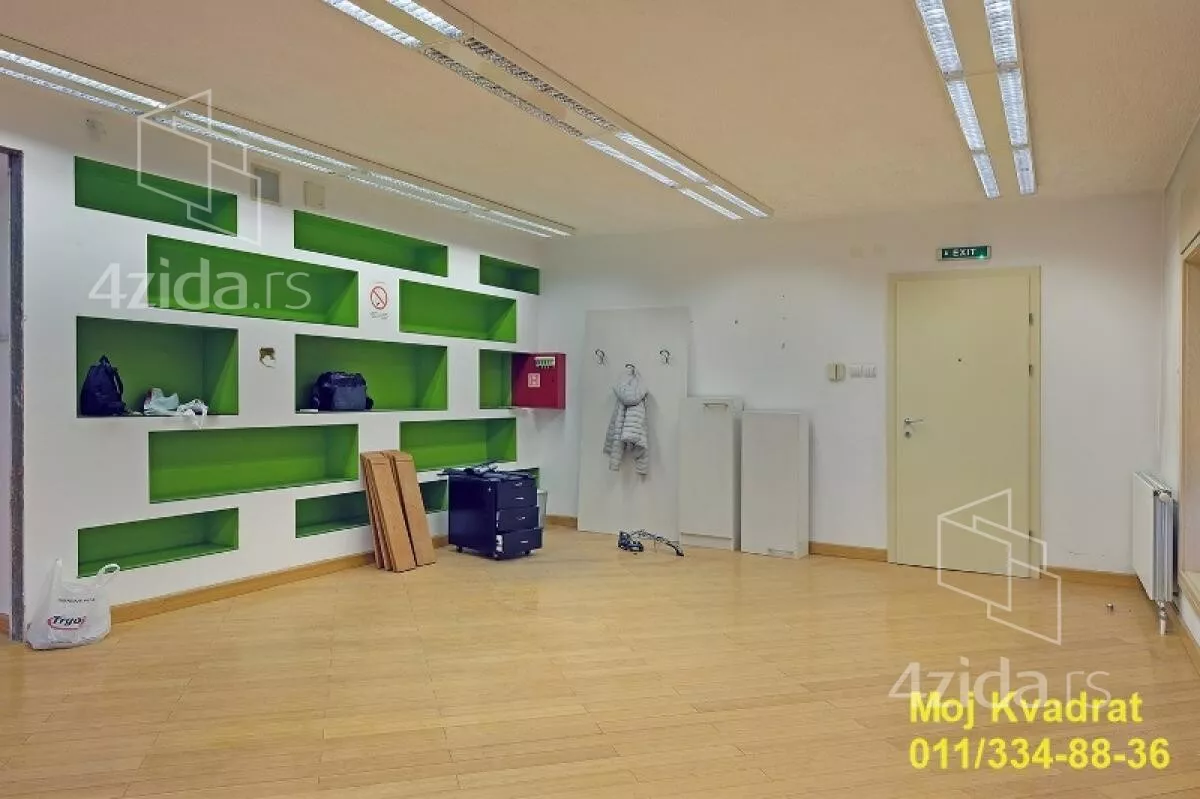 Poslovni prostor | 4zida