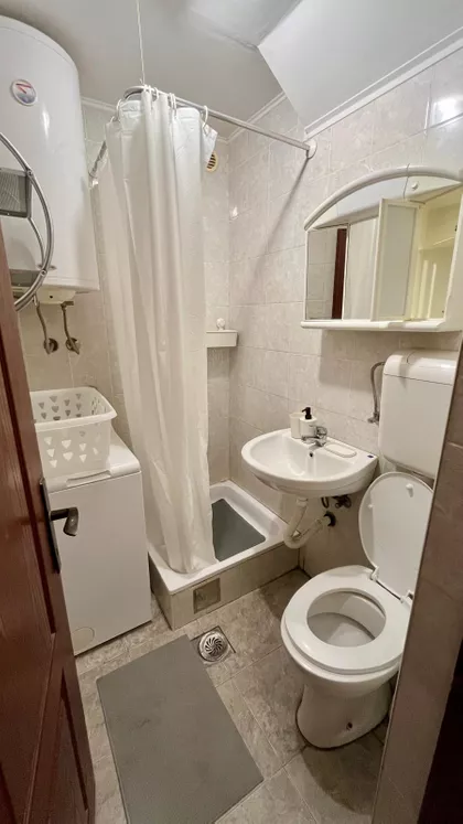 Hadžipopovac | 4zida.rs