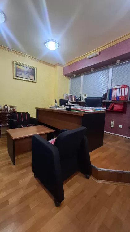 Trg Fontana | 4zida.rs